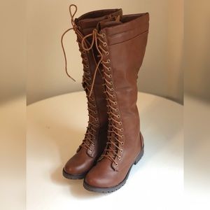 Tall lace-up boots